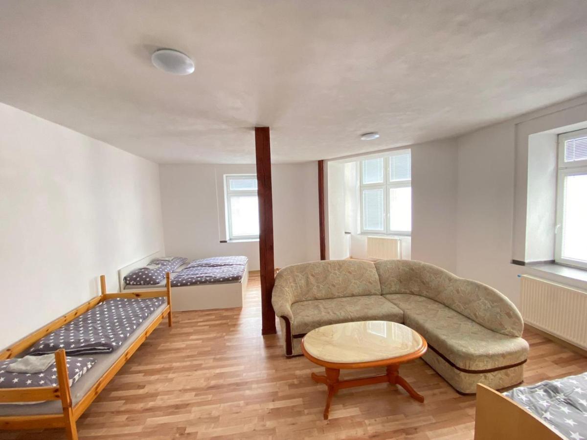 Apartman 10 Prazska Appartement Ústí nad Labem Buitenkant foto